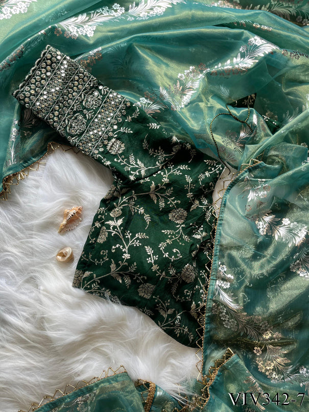 Golden Shaded Soft Fabric Wirh Hand Work Saree