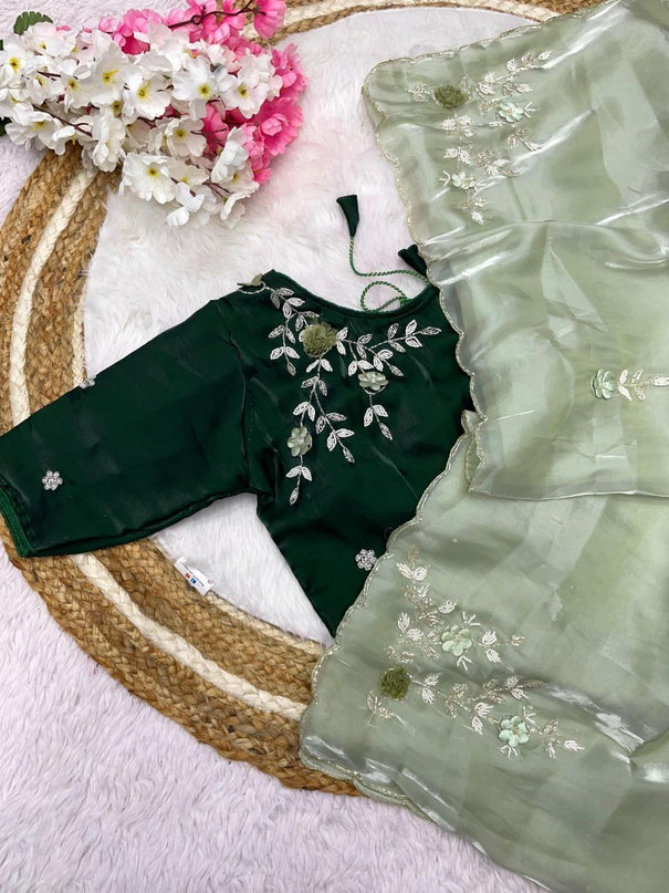 JJimmy Choo Sattin Beautiful Khatli  Cut And Hand Work Saree