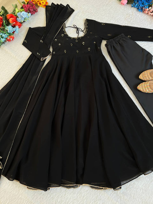 Black Color Georgette Hand Mirror Embroidery Work Gown