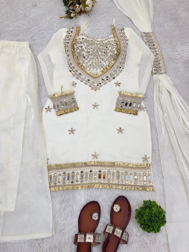 Beautifull Fendy Silk With Real Mirror Work Top Plazzo