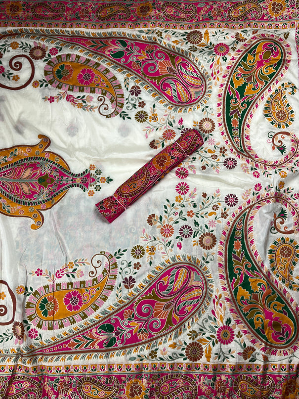 Rajwadi Pashmina Silk Saree with Zari Border & Contrast Blouse