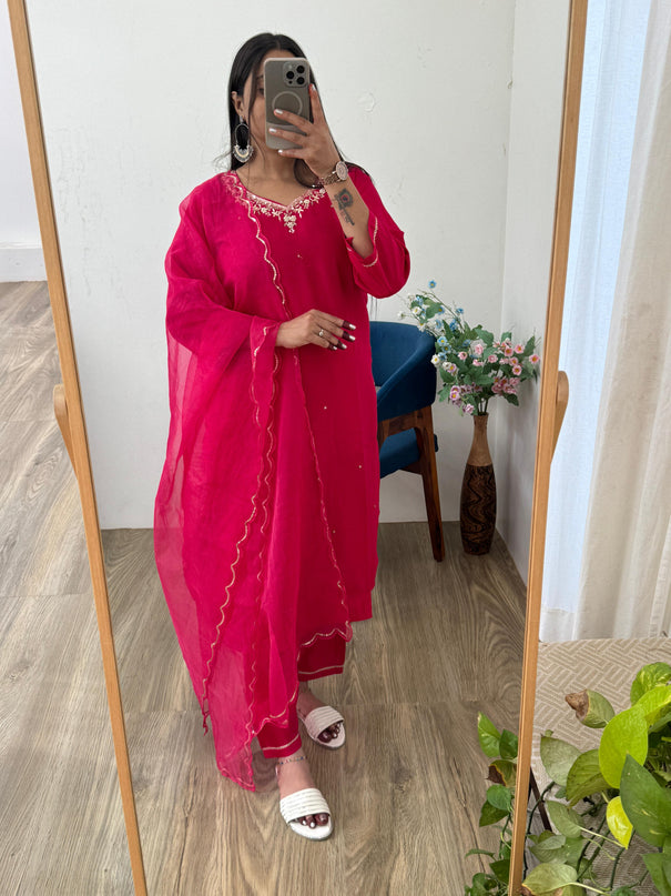 Premium Gadwal Sequence Thread work Top Pent