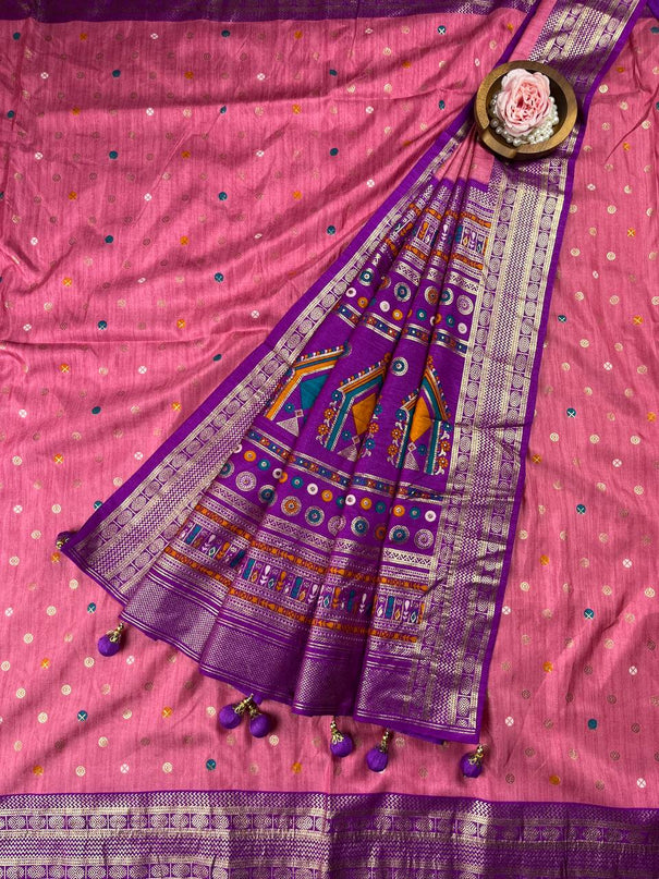 Beautifull Banarasi Silk With Zari Weaving Work Saree