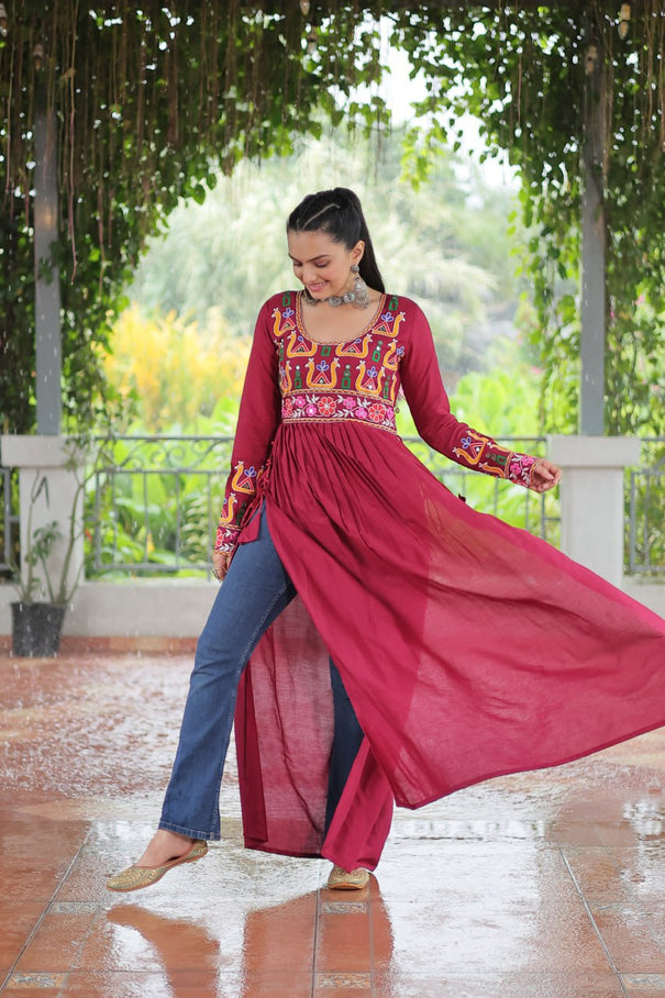Navaratri Special Faux Georgette Leheriya Print Work Kurti