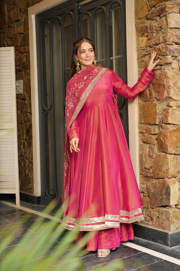 Pink Color Roman Silk Lace Border Top Plazzo